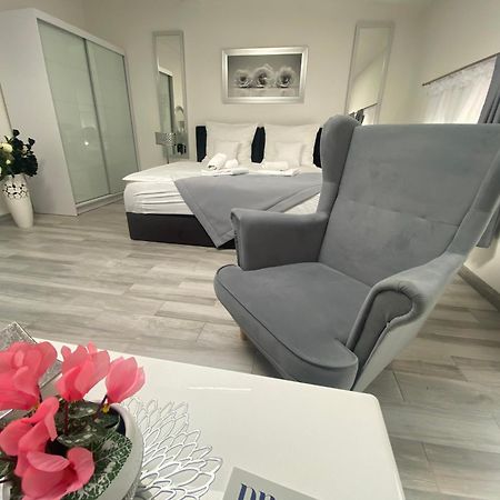 Rezydencja Mysliwska - Apartamenty Koszalin Eksteriør billede