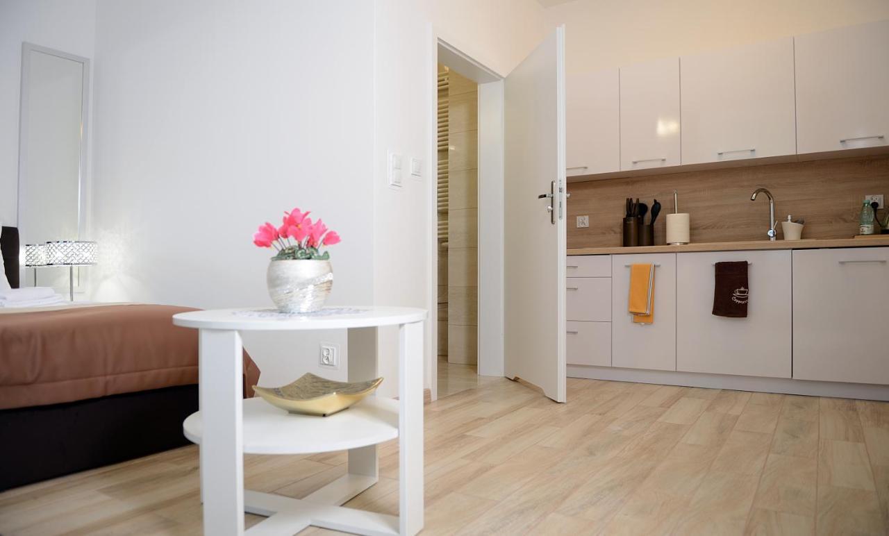 Rezydencja Mysliwska - Apartamenty Koszalin Eksteriør billede