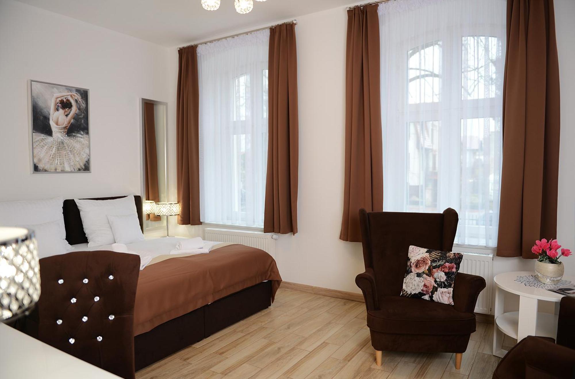 Rezydencja Mysliwska - Apartamenty Koszalin Eksteriør billede